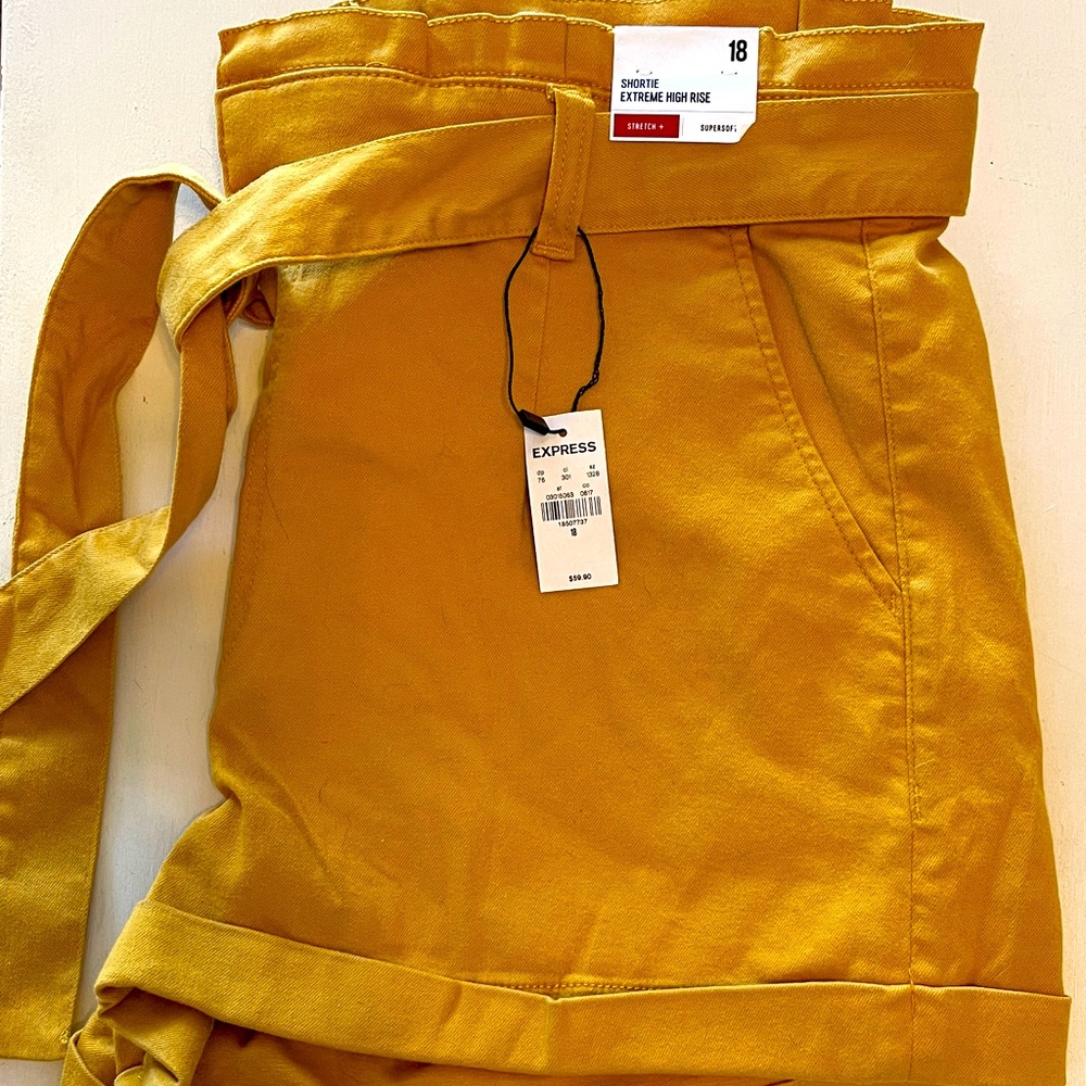 Express extreme high rise shortie stretchy